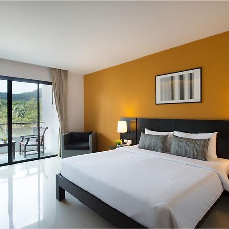 Simplitel Hotel Karon Luaran gambar
