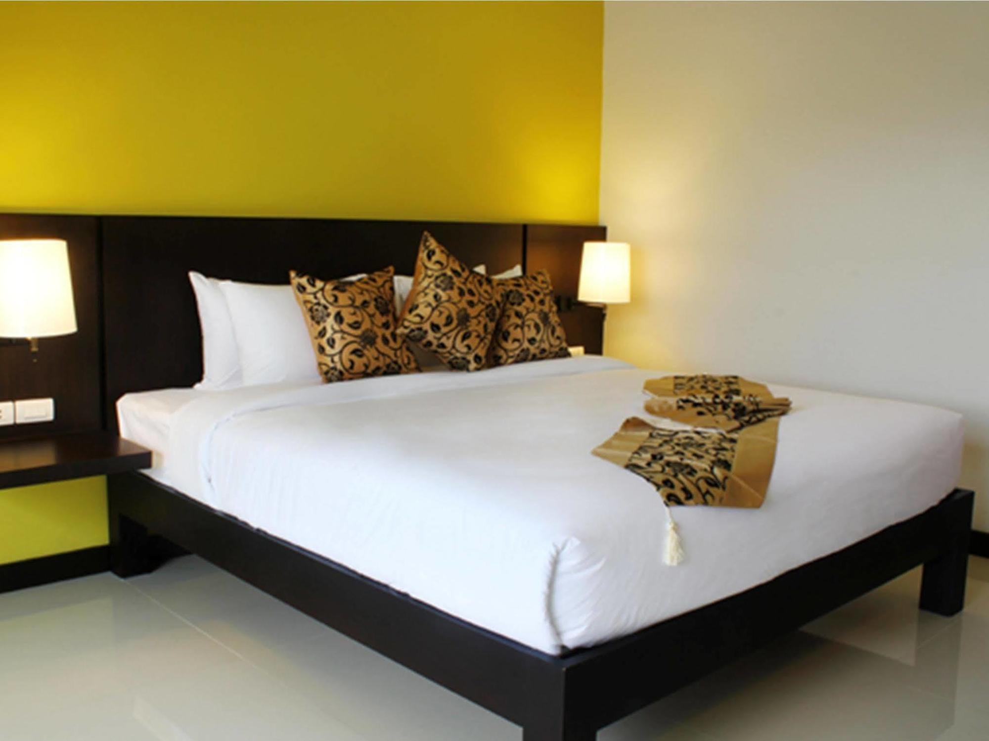 Simplitel Hotel Karon Luaran gambar